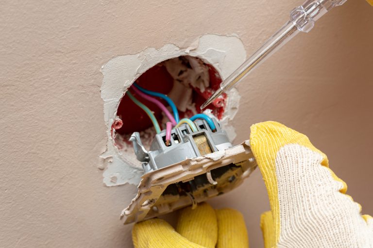 outlet safety inspection