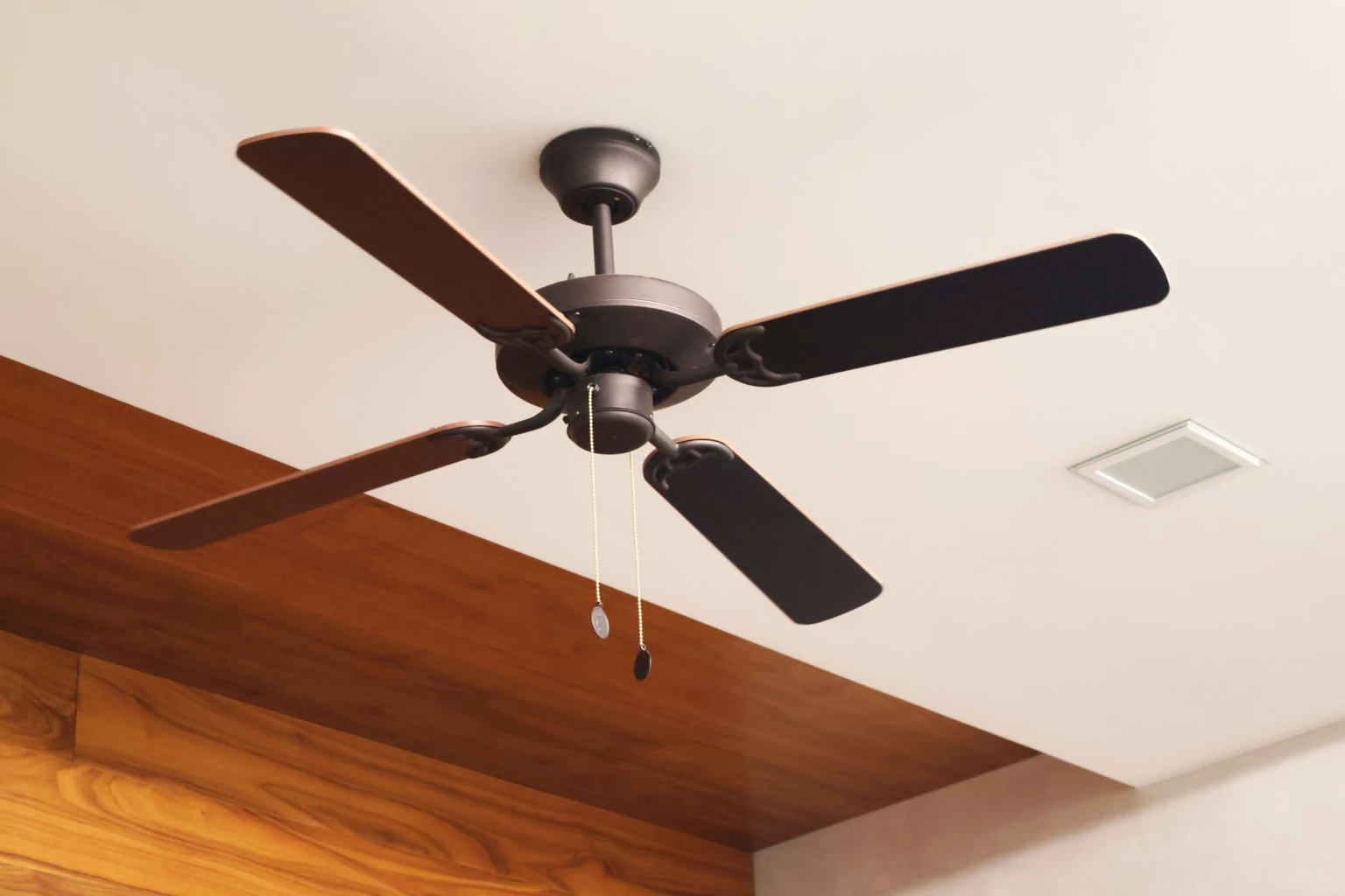 Ceiling Fan Installation In Northbrook, IL | Professional Fan Installers
